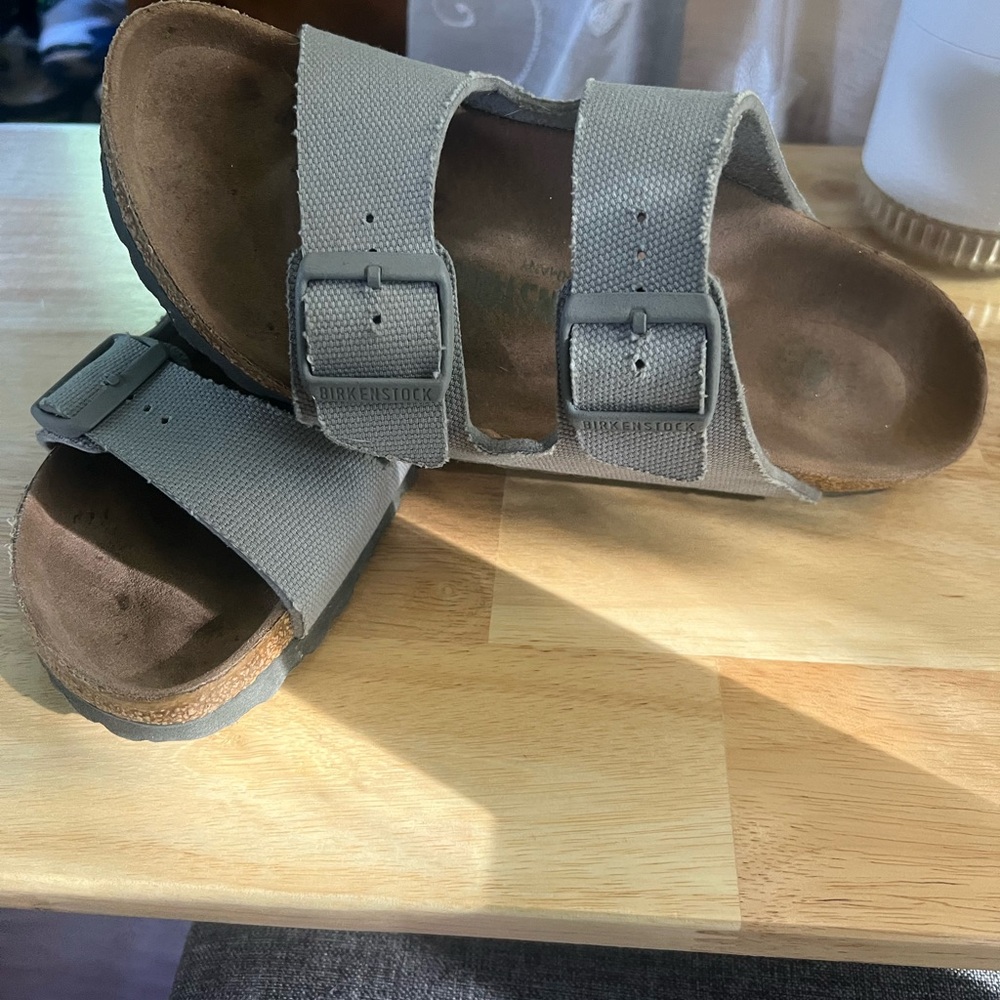 Birkenstock Arizona two strap canvas sandal sz38 (vegan)